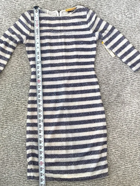 Alice + Olivia Navy & White Sequin Midi Dress NWT Size 6 Party Cocktail Wedding - Picture 11 of 11